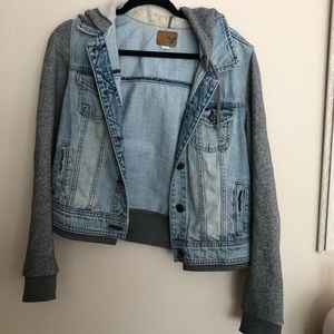 American Eagle Jean Jacket/Sweatshirt